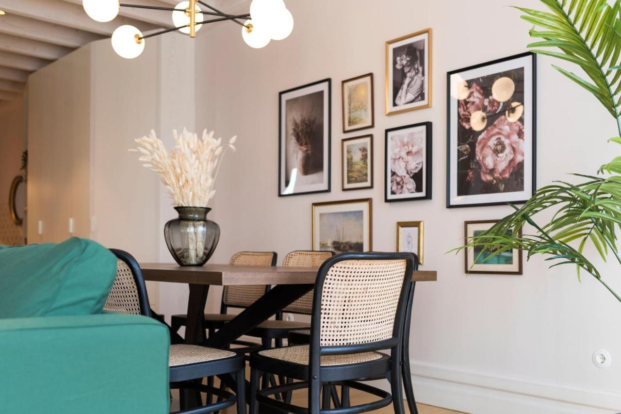 Mouzinho Luxury 3Br Flat L 5 Min Walk To Ribeira By Lovelystay OOporto Exteriör bild