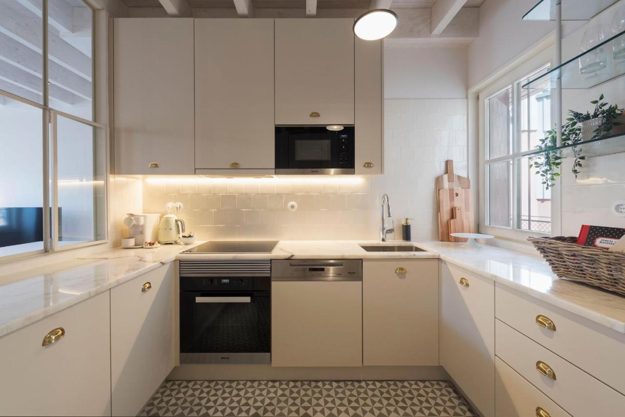 Mouzinho Luxury 3Br Flat L 5 Min Walk To Ribeira By Lovelystay OOporto Exteriör bild